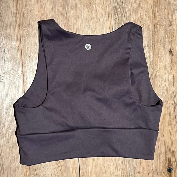 Gaiam Sports Yoga Bra Tank Top With Twist Front Detail - Picture 3 of 4